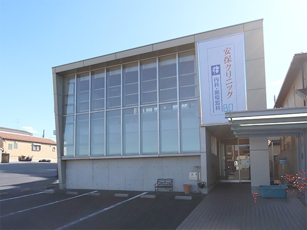 田村研治院長診察風景